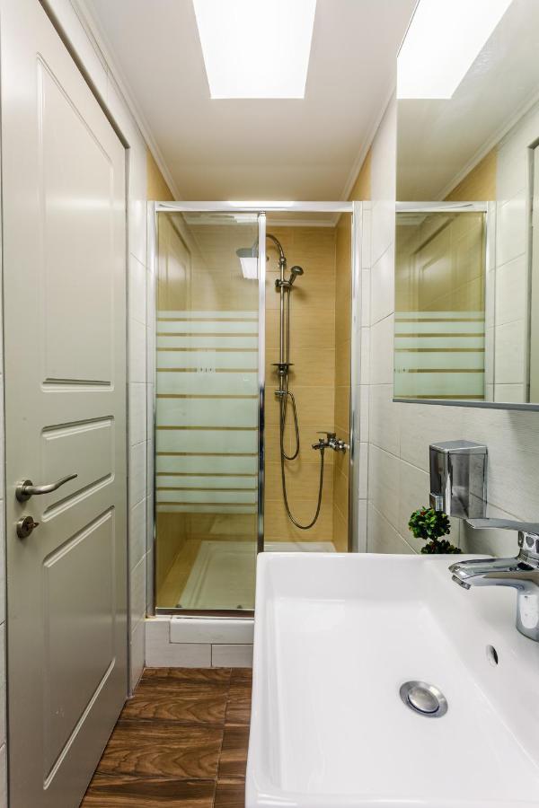 Citysea Fusion, Elegant Gem Minutes From The Beach Kalamata Exterior photo