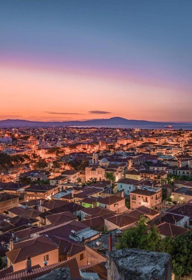 Citysea Fusion, Elegant Gem Minutes From The Beach Kalamata Exterior photo